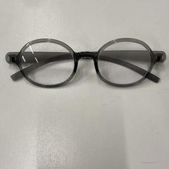 メガネ がiLostで IKEA神戸 によって報告されました