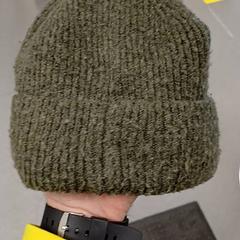 Beanie Vert kaki, gemeldet von IKEA Paris - Evry über iLost