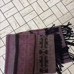 Sjal, rapporterat av Regio Limburg - Leuven med iLost