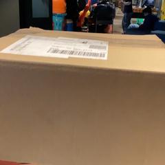 Caixa, segons ha informat MEININGER Hotel Amsterdam City West mitjançant iLost