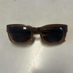 Gafas de sol, ha sido reportado por Regio Oost-Vlaanderen con iLost