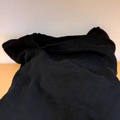 Suéter, ha sido reportado por Keolis Lund con iLost