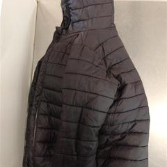 سترة أطفال، كما تم الإبلاغ عنه بواسطة IKEA Brno عبر iLost