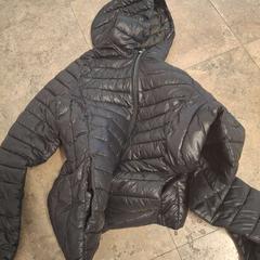 Kleding - jas، كما تم الإبلاغ عنه بواسطة Regio West-Vlaanderen عبر iLost