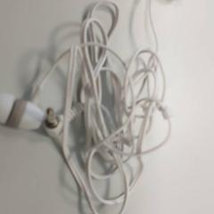 Elektronika - oortjes, jak nahlášeno Regio West-Vlaanderen pomocí iLost