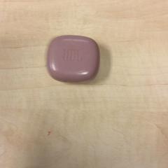 Earphone case Oudroze, as reported by Haaglanden Medisch Centrum using iLost