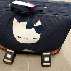 Borsa - Boekentas Simone, come riportato da Regio Limburg - Leuven utilizzando iLost