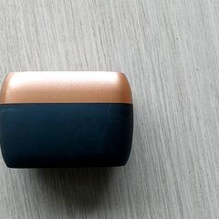 Elektronikk - Draadloze oortjes, som rapportert av Regio Limburg - Leuven ved bruk av iLost