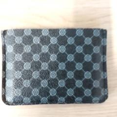 카드 소지자 Johova, iLost를 사용하여 Regio Limburg - Leuven에 보고됨