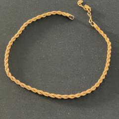 Collaret, segons ha informat hoop Kirche - Campus Achim mitjançant iLost