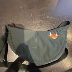 Sack & Beuteltasche Buideltas groen met stier, gemeldet von Van der Valk Hotel Amsterdam-Amstel über iLost