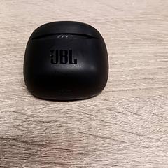 Headphone case, as reported by EBS Spijkenisse using iLost