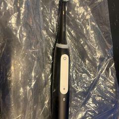 Elektrisk tandborste ta, rapporterat av Van der Valk Hotel Amsterdam-Amstel med iLost