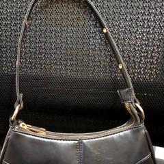 Bossa, segons ha informat allGo Almere mitjançant iLost