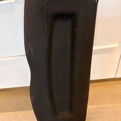 Planche de coffre de coffre, rapporterat av IKEA Liège med iLost