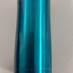 Garrafa para beber, como reportado por Centraal magazijn utilizando o iLost