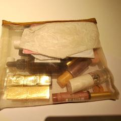 Pouch Doorzichtig met rits, as reported by IKEA Wilrijk using iLost