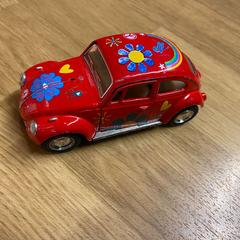 Toy car červené, as reported by IKEA Brno using iLost