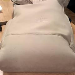 Batoh, jak nahlášeno RRReis Veluwe Zuid - Ede pomocí iLost