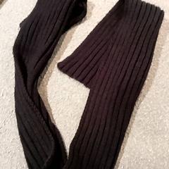 Scarf Zwart, Wol, rapporterat av Pathé Nijmegen med iLost