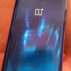 Telefoon,  One plus، كما تم الإبلاغ عنه عبر iLost