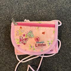 Sack Lilly Fee, gemeldet von Leonardo Hotel Amsterdam Rembrandtpark über iLost