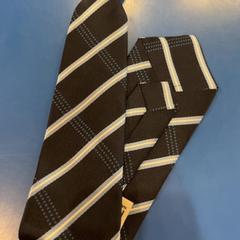 ネクタイ がiLostで IKEA福岡新宮 によって報告されました