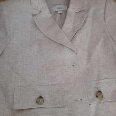 Dámské sako, jak nahlášeno IKEA Praha – Zličín pomocí iLost