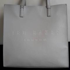 가방, iLost를 사용하여 Connexxion Haarlem AML에 보고됨