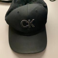 Cap Black, as reported by MEININGER Hotel Budapest Great Market Hall using iLost