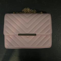 Bag, as reported by Rotterdam Ahoy using iLost