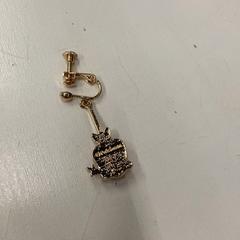 Earring, as reported by IKEA神戸 using iLost