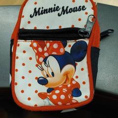 Dětská peněženka, jak nahlášeno IKEA Brno pomocí iLost