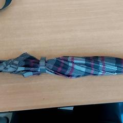 Paraugas, segundo informou Centraal magazijn usando iLost