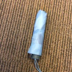 Ombrello, come riportato da Canisius-Wilhelmina Ziekenhuis utilizzando iLost