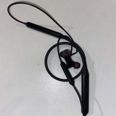 Draadloze oortjes oneplus, zoals gemeld door Pathé de Kuip met iLost