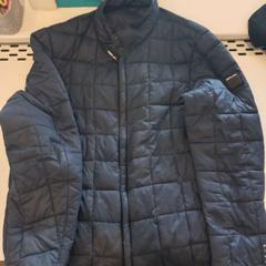 Casaco Replay, como reportado por Arriva Limburg Zuid utilizando o iLost