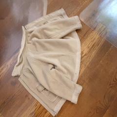 Chaqueta Beige, ha sido reportado por DierenPark Amersfoort con iLost