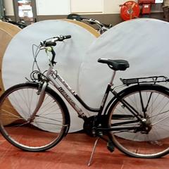 Bicykel minerva Licht en donkergrijs damesfiets, ako bolo nahlásené Fietsdepot Hasselt pomocou iLost