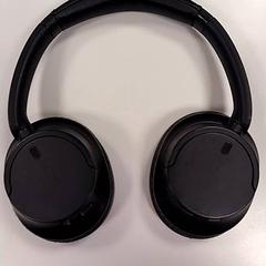 Sluchátka, jak nahlášeno Vrije Universiteit Amsterdam pomocí iLost