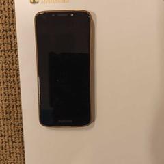 iPhone Motorola met beige hoesje, as reported by Gemeente Hilversum using iLost