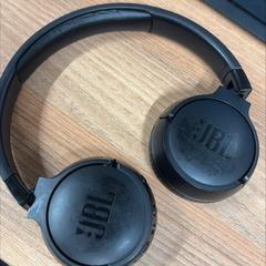 Sluchátka jbl, jak nahlášeno Vrije Universiteit Brussel (VUB) pomocí iLost