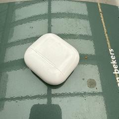 AirPods, as reported to iLost