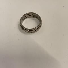 Ring, as reported by IKEA鶴浜 using iLost