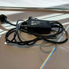 Adapter zwart، كما تم الإبلاغ عنه بواسطة Cursus en vergadercentrum Domstad عبر iLost