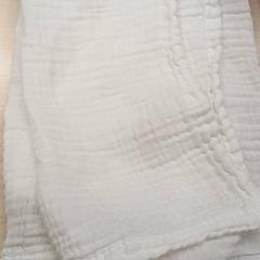 Lange, rapporterat av IKEA Brest Guipavas med iLost