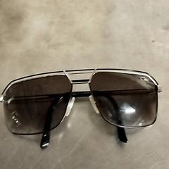 Zonnebril, gemeldet von Pathé Scheveningen über iLost