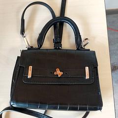 Bag - Handtas, som rapportert av Centraal magazijn ved bruk av iLost