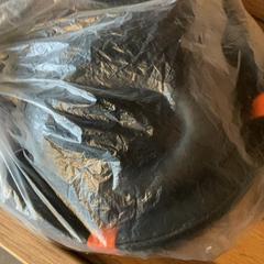 Bag telefoons en koptelefoon, as reported by Attractie- & Vakantiepark Slagharen using iLost