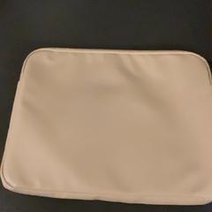 Borse, come riportato da MEININGER Hotel Dresden Zentrum utilizzando iLost